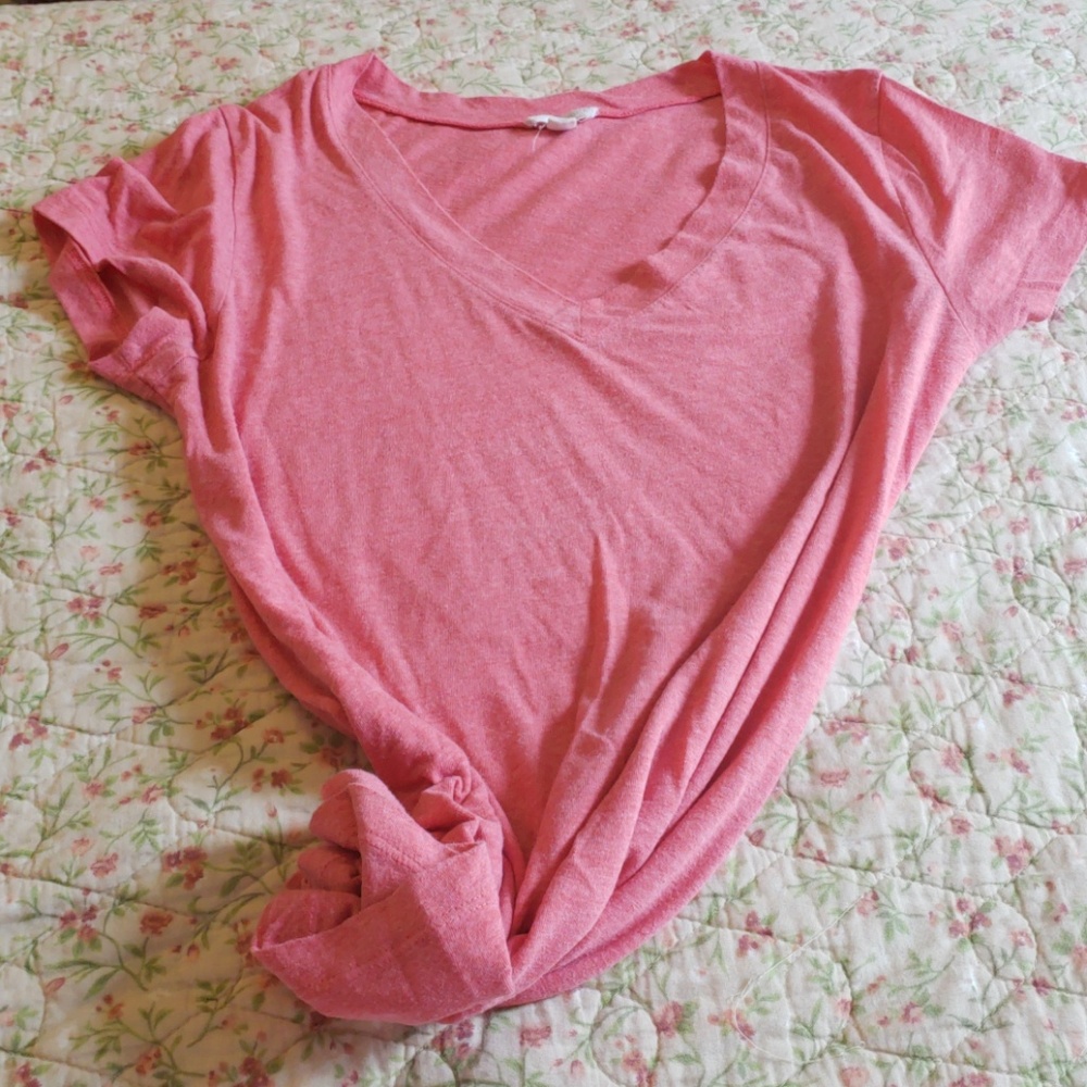 V-neck Tee